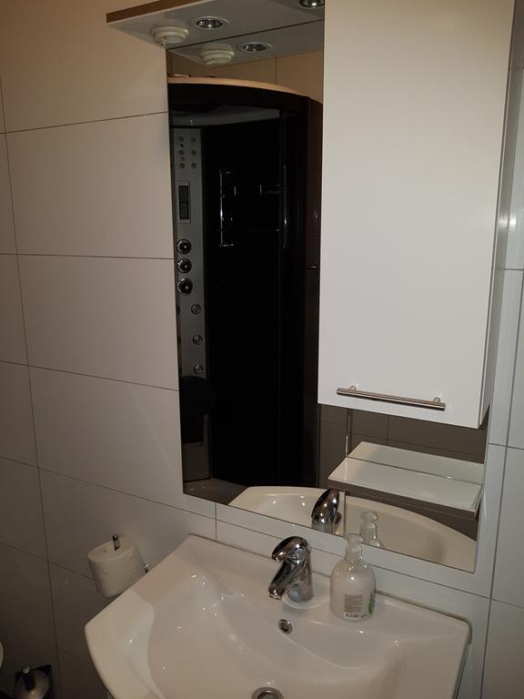 Apartman 4 Kilometar To City Centar Сплит Экстерьер фото