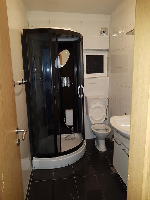 Apartman 4 Kilometar To City Centar Сплит Экстерьер фото
